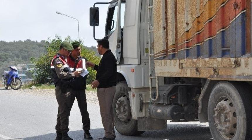 Jandarma Tonaj Kontrolü Yaptı