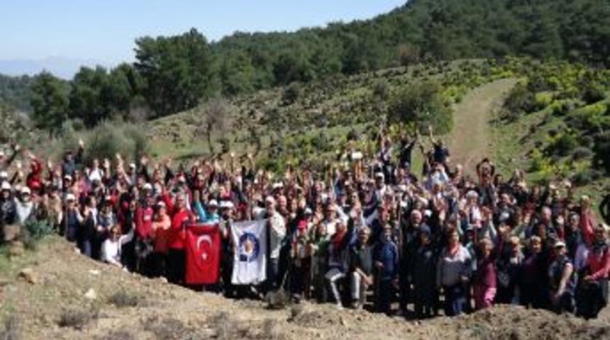 &Uuml;cretsiz Doğa Y&uuml;r&uuml;y&uuml;ş&uuml;ne Yoğun Ilgi