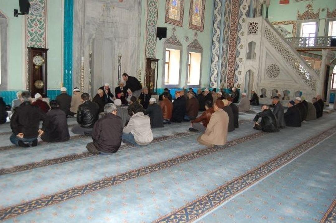 Eskişehir&rsquo;de Merhum Muhsin Yazıcıoğlu İ&ccedil;in Mevlit Okutuldu