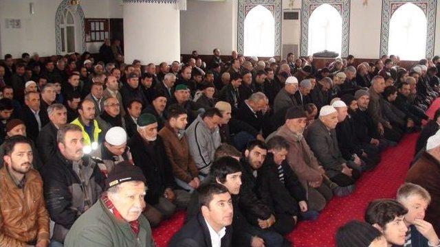 Kartepe Merkez Park Camii, İbadete Açıldı