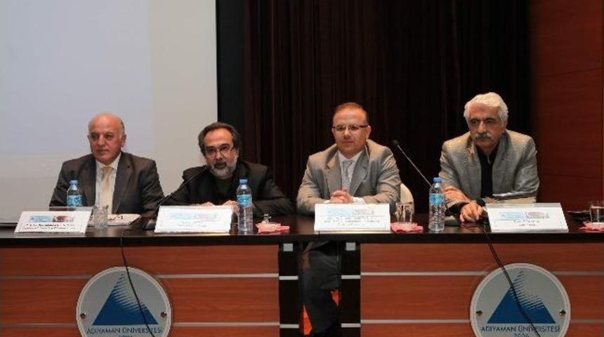 Şairlerden , "kitap Ve İnsan" Konulu Panel