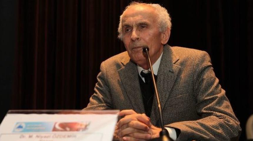 &Uuml;niversitede, &lsquo;&ouml;zlenen &Ccedil;anakkale Ruhu&rdquo; Konulu Konferans