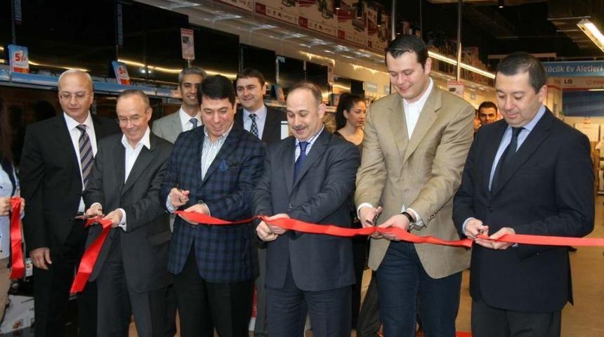 74. Mağazasını Samsun&rsquo;da A&ccedil;tı, Hedefi 100 Mağazaya Ulaşmak