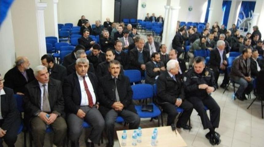 T&uuml;rk Kızılay Derneği, Bilgilendirme Toplantılarına Devam Ediyor