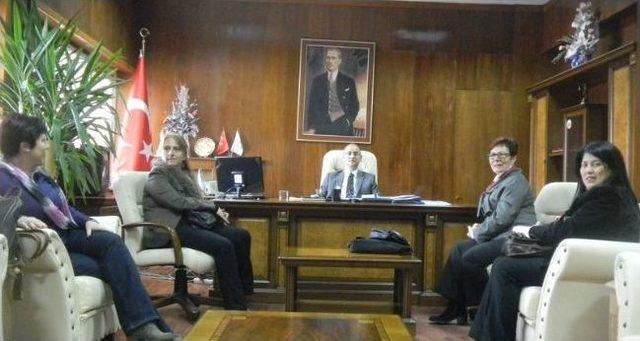 Türk Kızılay Derneği, Bilgilendirme Toplantılarına Devam Ediyor 1