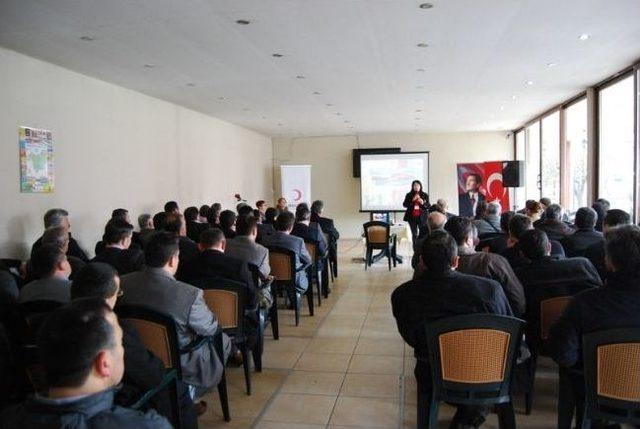 Türk Kızılay Derneği, Bilgilendirme Toplantılarına Devam Ediyor 2