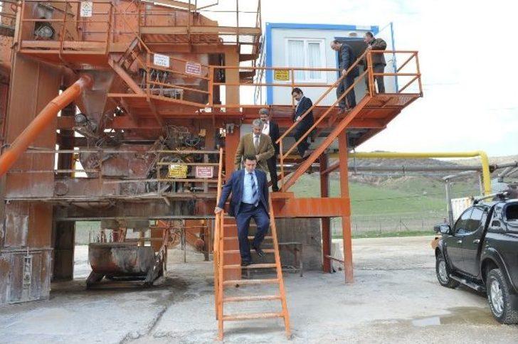 Bozüyük’te Sezonun İlk Asfaltı Üretildi G3