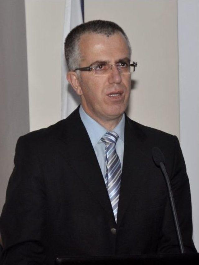 T&uuml;bitak Yarışmasında Dereceye Giren &Ouml;ğrenciler &Ouml;d&uuml;llendirildi 1