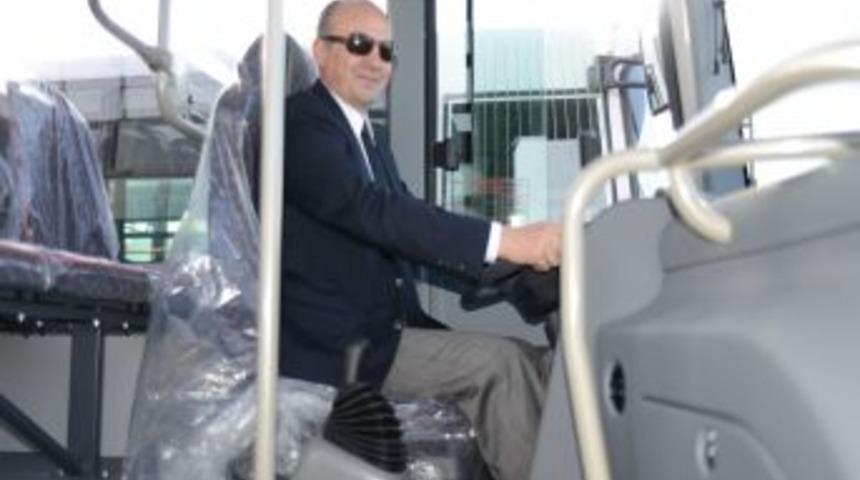 Uşak&rsquo;taki Otob&uuml;slerde Kartlı Sistem 1 Nisan&rsquo;da Başlıyor