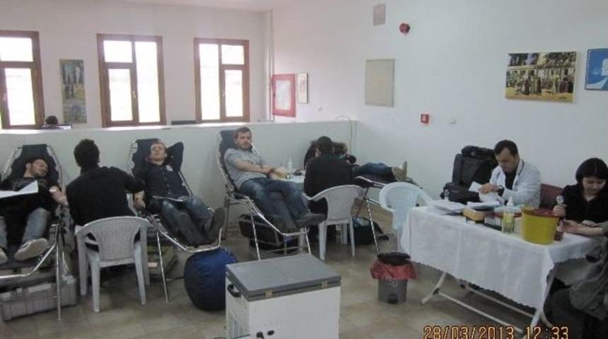 Tosya Myo&rsquo;dan Kızılay&rsquo;a Kan Bağışı