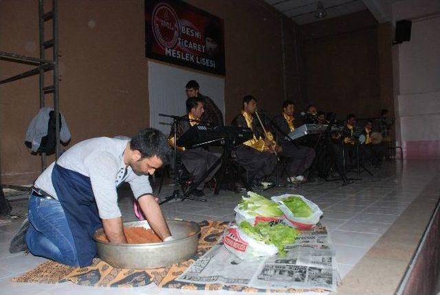 Besni Anadolu Sakatlar Derneği'nden Unutulmaz Gece