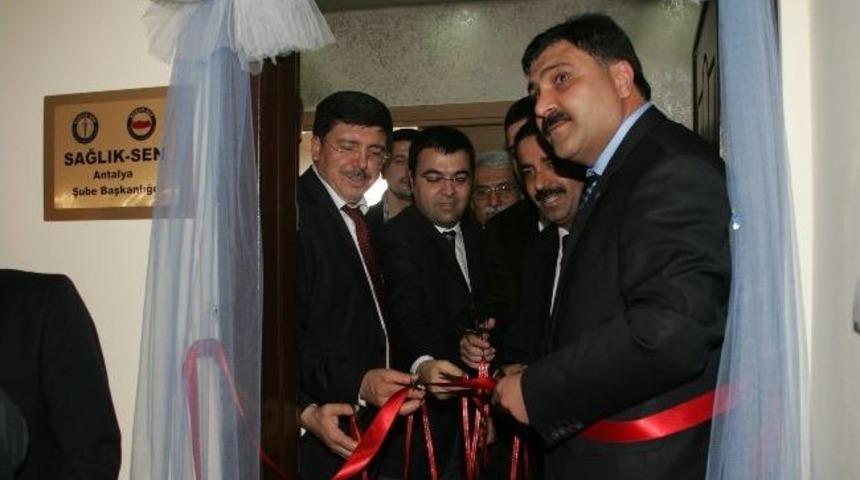 Sağlık-sen Antalya Şubesi A&ccedil;ıldı