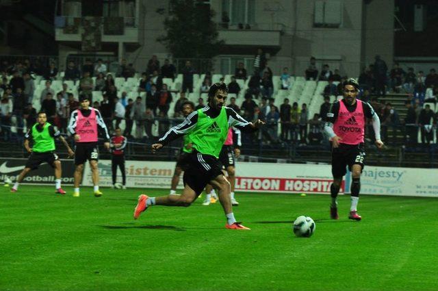 Beşiktaş Fethiye'deki Ilk Idmanını Yaptı