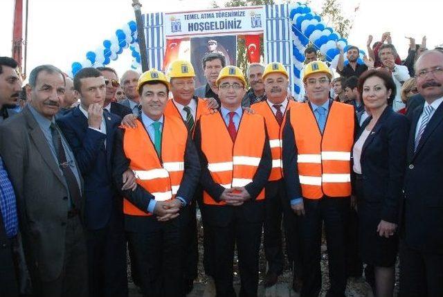 Didim’de Kent Meydanının Temeli Törenle Atıldı 2