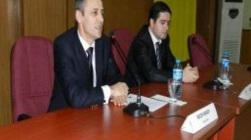 Turizm &Ouml;ğrencilerinin Mezuniyet Sonrası "iş" Endişesi