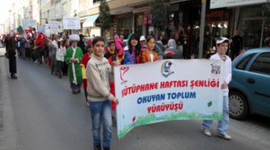 K&uuml;t&uuml;phaneler Haftası Coşkuyla Kutlandı