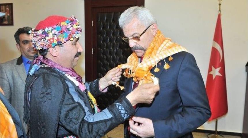 Vali Cerrah:&ldquo;milli M&uuml;cadele Efeleri İle B&uuml;y&uuml;k Başarılar Elde Etti&rdquo;