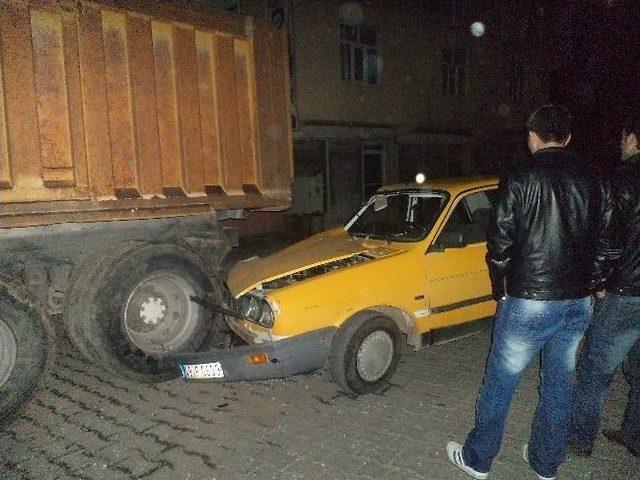 Varto da Trafik Kazası; 2 Yaralı 3