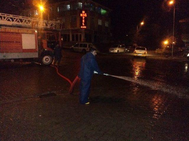 Varto Belediyesinden Temizleme &Ccedil;alışması 2