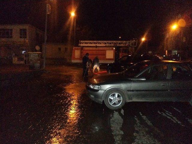 Varto Belediyesinden Temizleme &Ccedil;alışması 3