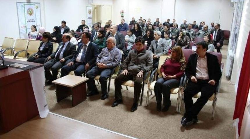 Karab&uuml;k&rsquo;te Şiir Ve Kompozisyon Yarışması