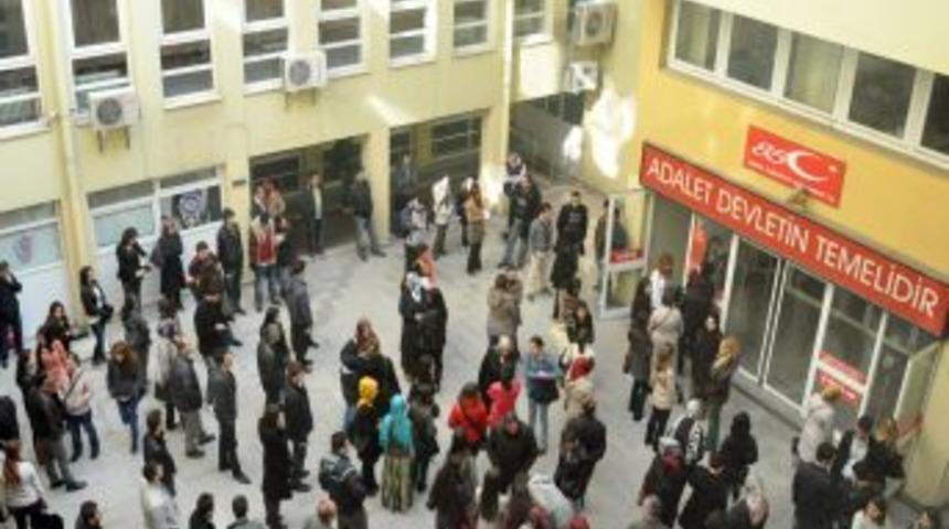 32 Kişilik Kadro I&ccedil;in Bin 511 Kişi Ter D&ouml;kt&uuml;