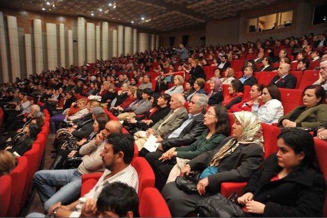 Kepez&rsquo;de &ldquo;zeki M&uuml;ren Besteleri&rdquo; Konseri 1