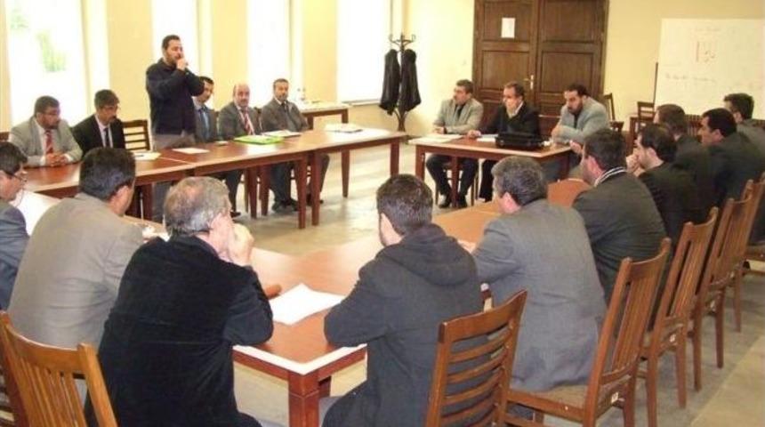 Din G&ouml;revlilerine Y&ouml;nelik D&uuml;zenlenen Ezanı G&uuml;zel Okuma Kursu Sona Erdi