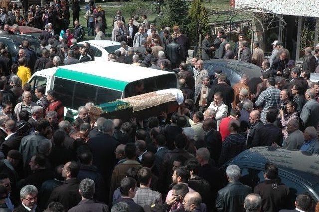 Gen&ccedil; M&uuml;hendis İ&ccedil;in G&ouml;zyaşı 3