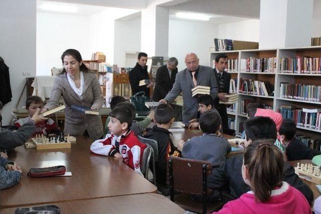 Mudurnu&rsquo;da &Ouml;ğrencilere Kutsal Hediye 1