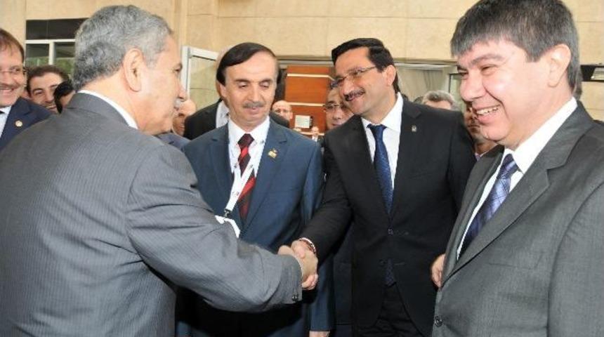 Ab Krizine Karşı Sosyal Belediyeciliğin Rol&uuml; Tartışıldı