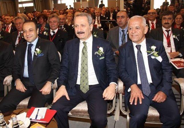 T&uuml;rkonfed&rsquo;de Onat&ccedil;a G&uuml;ven Tazeledi 1