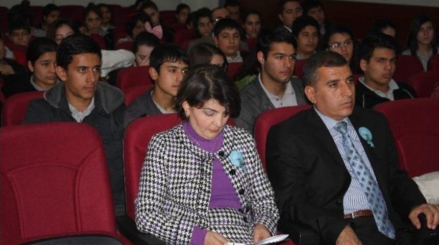 &ldquo;araştırmacıların G&ouml;z&uuml;yle K&uuml;t&uuml;phane Ve K&uuml;t&uuml;phaneciler&rdquo; Konferansı