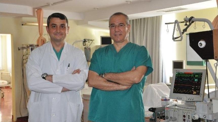 İki Nesil Kalp Cerrahı Universal Manisa&rsquo;da