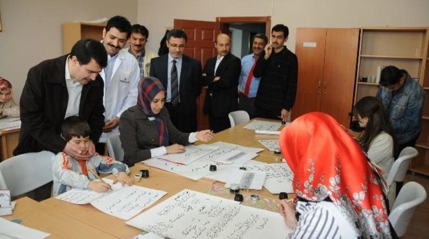 Vali Şahin&rsquo;den Belediye Sanat Merkezinde İnceleme