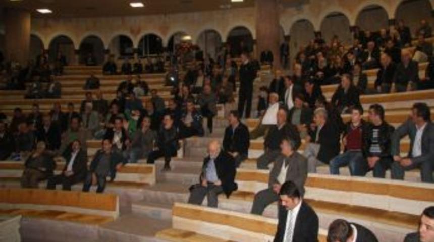 Nevşehir'de Işyeri Sahiplerine Kentsel D&ouml;n&uuml;ş&uuml;m Projesi Anlatıldı