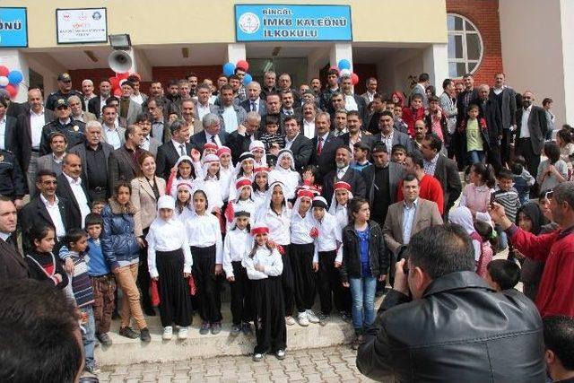 Bakan Yılmaz, Bingöl’de “onlıne Kütüphane” Açılışı Yaptı