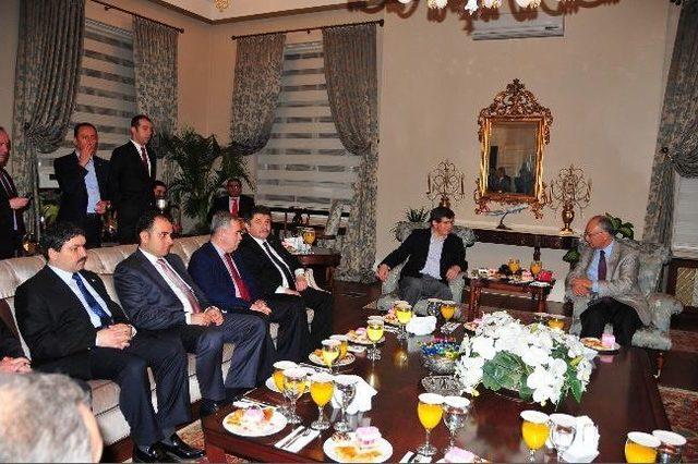 Bakan Davutoğlu nun Manisa Ziyareti 1