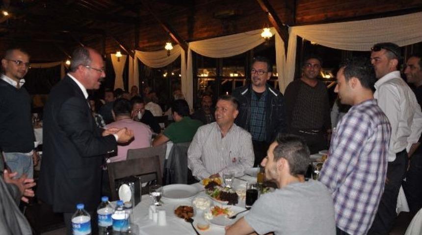 Başkan Altung&uuml;n&rsquo;den Folklorculara Yemek