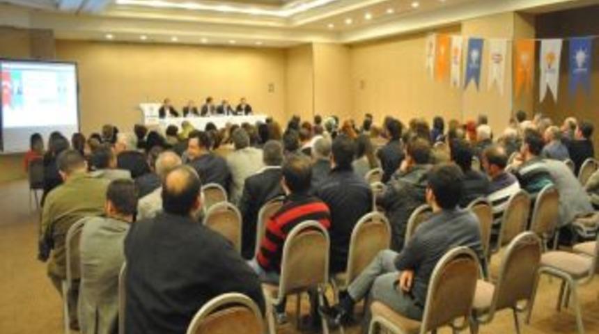 Kuşadası&rsquo;nda Ak Parti İstişare Toplantısı