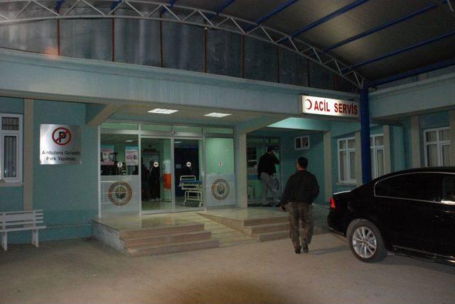 Geziye Giden &Ouml;ğrenci Otob&uuml;s&uuml; Kaza Yaptı: 2 &Ouml;l&uuml;, 21 Yaralı 1