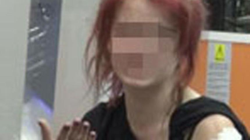 Seyir halindeki otomobile ateş a&ccedil;ıldı