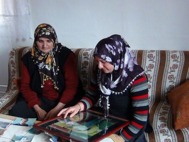 Hollanda&rsquo;da Hapse D&uuml;şen Kocasından, 11 Yıldır Haber Alamıyor 1