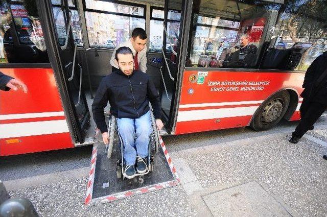 İzmir&rsquo;de Engelli Yolcu Sayısı 7 Yılda Y&uuml;zde 130 Arttı 1