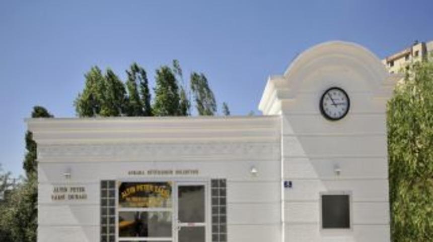 Ankara B&uuml;y&uuml;kşehir Belediyesi, Taksi Duraklarına El Attı