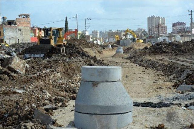 Ray Sokak&rsquo;ta Hummalı &Ccedil;alışma 1