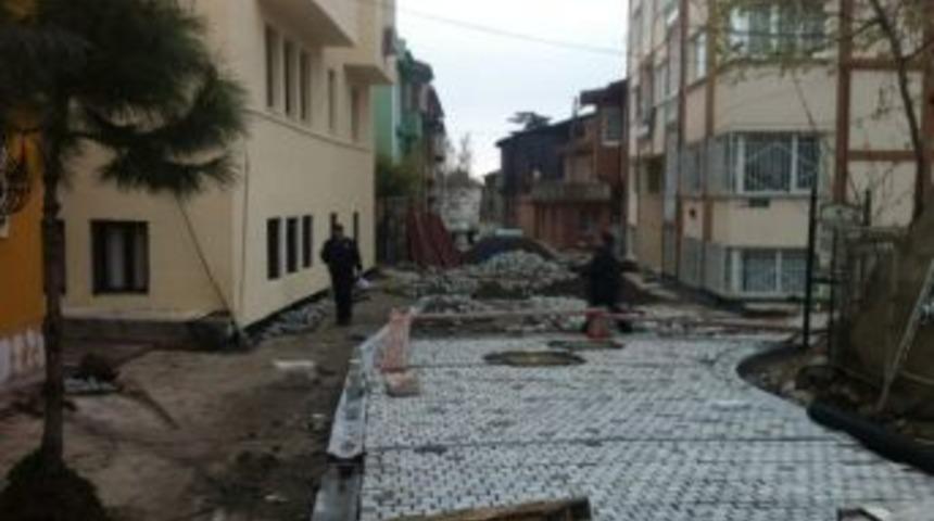 Kavaklı Caddesi&rsquo;nde 9 Aydır Bitmeyen &Ccedil;alışma Bezdirdi