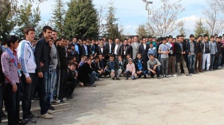 Y&uuml;zler Beyşehir&rsquo;de G&uuml;ld&uuml;