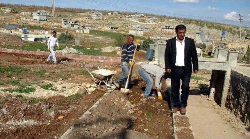 Elif Beldesinde Peyzaj &Ccedil;alışmaları Yeniden Başlatıldı