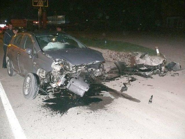 Bursa da Trafik Kazası: 4 Yaralı 2